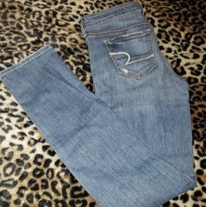 💚NWOT Women's American Eagle Skinny Jean's💚